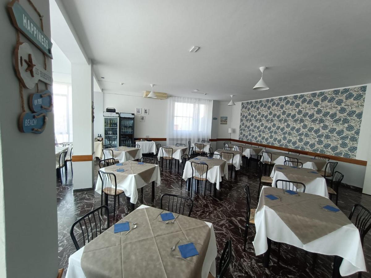 Hotel La Torre 체르비아 외부 사진